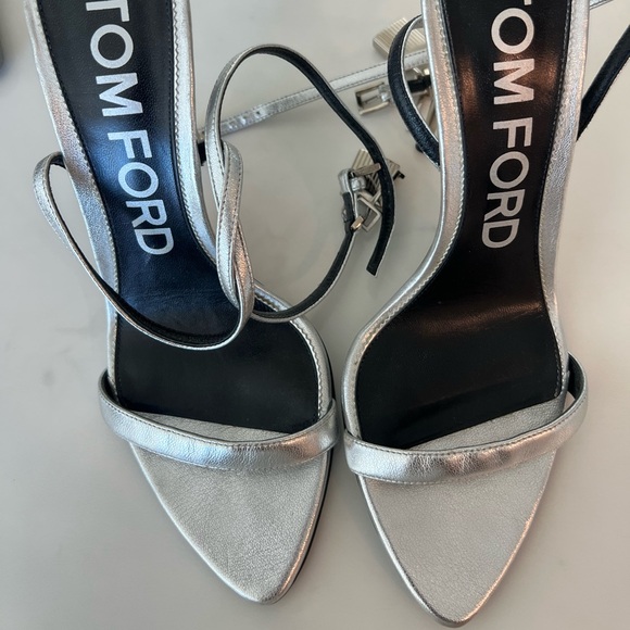 TOM FORD PADLOCK HEELS - Picture 2 of 13